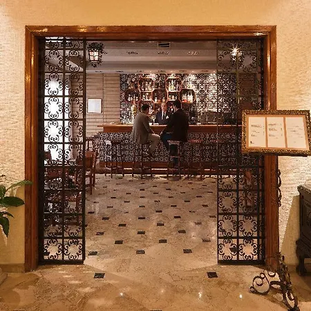 Fernando Iii Hotel